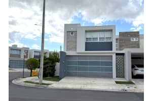 145 Trafalgar Square #145 Guaynabo, FL 00969 - MLS#MFRPR9121412