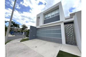 145 Trafalgar Square #145 Guaynabo, FL 00969 - MLS#MFRPR9121412