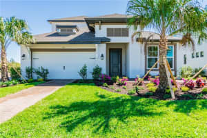 4817 Antrim Dr, Sarasota, FL 34240, Sold 10/01/21