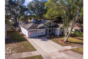 1660 Dorset Dr, Mt Dora, FL 32757, Sold 01/03/22