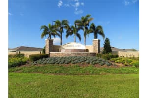 526 Noble Ave Davenport, FL 33837 Sold 06/02/23