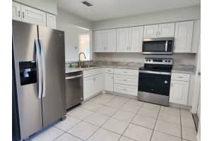 609 ESTRADA LANE, KISSIMMEE, FL 34758 - MLS#MFRR4907096