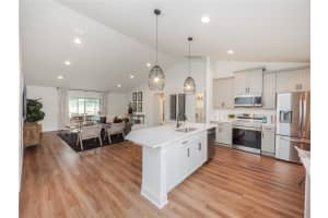 1008 BROOKS WAY, WINTER HAVEN, FL 33880 Sold 04/03/24