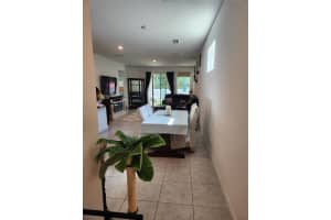 5623 LOS ROBLES COURT, PALMETTO, FL 34221 Sold 10/18/24