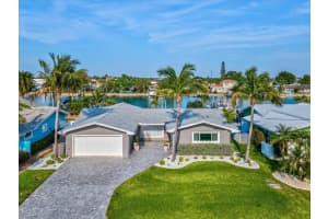 11755 5TH STREET, TREASURE ISLAND, FL 33706 Sold 02/13/25