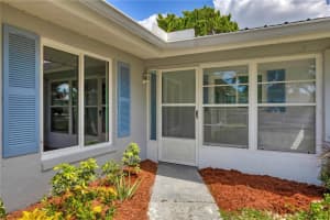 1208 LAUREL AVENUE, VENICE, FL 34285 Sold 01/16/25