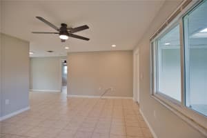 327 ZEPHYR ROAD, VENICE, FL 34293 Sold 12/12/24