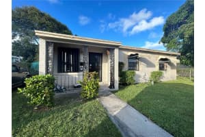 376 15TH STREET, RIVIERA BEACH, FL 33404 Sold 01/10/25