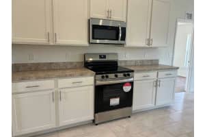 416 CENTRAL AVENUE, FROSTPROOF, FL 33843 - MLS#MFRR4908624