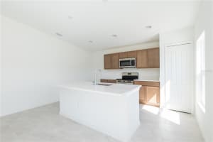 2203 CARSON LOOP, LAKE WALES, FL 33859 - MLS#MFRR4908645