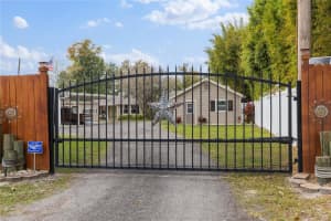 1860 LAKE MARKHAM ROAD, SANFORD, FL 32771 Sold 06/26/25