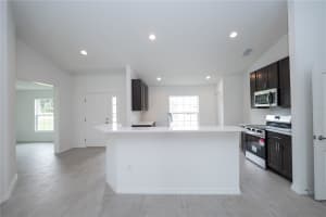 134 7TH STREET, FROSTPROOF, FL 33843 - MLS#MFRR4909000