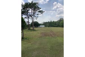 7540 IRLO BRONSON MEMORIAL HIGHWAY, ST CLOUD, FL 34771 Sold 10/06/25