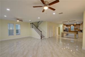 123 HILL AVENUE, ORLANDO, FL 32801 - MLS#MFRR4909309