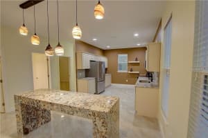 123 HILL AVENUE, ORLANDO, FL 32801 - MLS#MFRR4909309