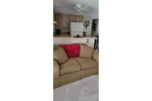 804 MAPLE LANE, LADY LAKE, FL 32159 - MLS#MFRR4909508