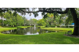 850 TAMIAMI TRAIL, SARASOTA, FL 34236 - MLS#MFRR4909526