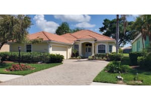 5231 Highbury Cir, SARASOTA
