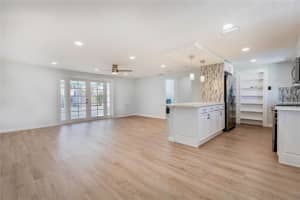 5923 BRIARWOOD AVENUE, SARASOTA, FL 34231 - MLS#MFRR4909699