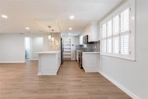 5923 BRIARWOOD AVENUE, SARASOTA, FL 34231 - MLS#MFRR4909699