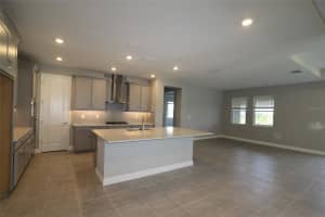 4634 SWEET RETREAT RUN, LAKEWOOD RANCH, FL 34211 Sold 10/31/25