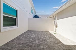 8105 SEAFLOWER PARKWAY, BRADENTON, FL 34210 - MLS#MFRR4909736