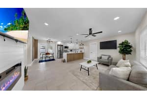 636 41ST AVENUE, ST PETERSBURG, FL 33703 - MLS#MFRR4909758