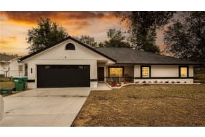 16546 7th St Montverde, FL 34756 - Off Market