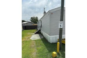 5600 New Tampa Hwy, LAKELAND
