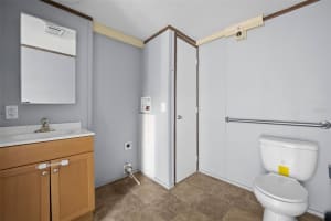 5600 NEW TAMPA HWY, LAKELAND, FL 33815 - MLS#MFRR4909808