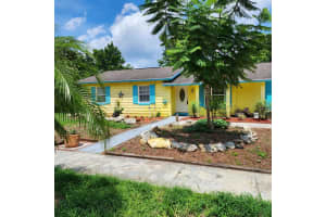 720 Baywood Cir, SANFORD