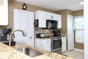 16220 COOPERS HAWK AVENUE, CLERMONT, FL 34714 - MLS#MFRR4909869
