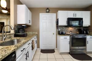 16220 COOPERS HAWK AVENUE, CLERMONT, FL 34714 - MLS#MFRR4909869