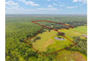 NE 127TH, FORT MC COY, FL 32134 - MLS#MFRR4909876