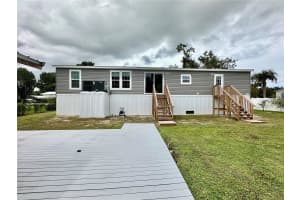 55744 HOLIDAY CIRCLE, ASTOR, FL 32102 - MLS#MFRR4909892