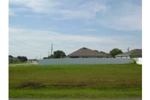 800 CARROUSEL LANE, KISSIMMEE, FL 34759 - MLS#MFRR4909978