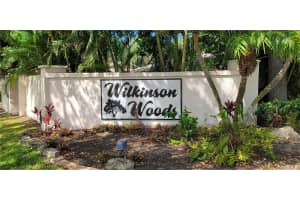 3447 Wilkinson Woods Dr #53 Sarasota, FL 34231 - Off Market