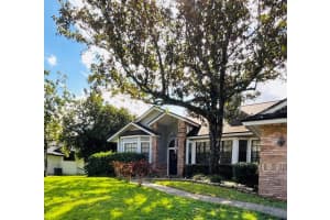 1014 WILLA LAKE CIRCLE, OVIEDO, FL 32765 - MLS#MFRR4910153