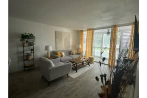 8350 SANDS POINT BOULEVARD, FORT LAUDERDALE, FL 33321 - MLS#MFRR4910182