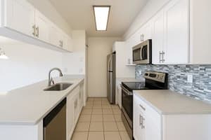 2749 POINCIANA BOULEVARD, KISSIMMEE, FL 34746 - MLS#MFRR4910186