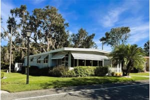 208 PALO VERDE DRIVE, LEESBURG, FL 34748 - MLS#MFRR4910216