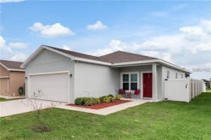 2924 Whispering Trails Dr, WINTER HAVEN