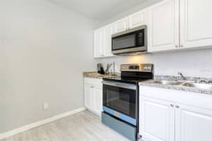 685 SEARS AVENUE, WINTER HAVEN, FL 33881 - MLS#MFRR4910444