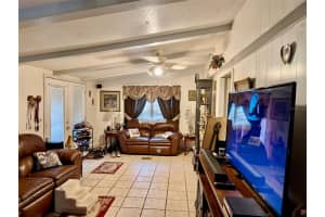 24302 MAXWELL STREET, ASTOR, FL 32102 - MLS#MFRR4910456