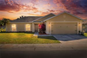 533 Seven Oaks, MULBERRY 533 Seven Oaks, MULBERRY