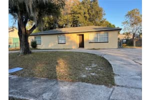 608 MAGGIE CIRCLE, WINTER HAVEN, FL 33880 - MLS#MFRR4910533