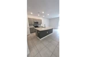 3563 DAVENPORT CREEK COURT, KISSIMMEE, FL 34746 - MLS#MFRR4910605