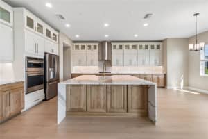 1170 KINGS WAY DRIVE, NOKOMIS, FL 34275 - MLS#MFRR4910643