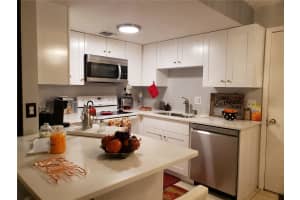 4876 LAKE RIDGE ROAD, ORLANDO, FL 32808 - MLS#MFRR4910726