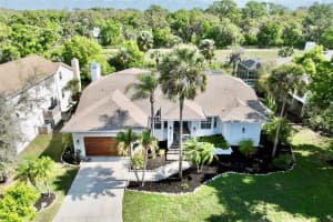 4717 E Trails Dr, SARASOTA
